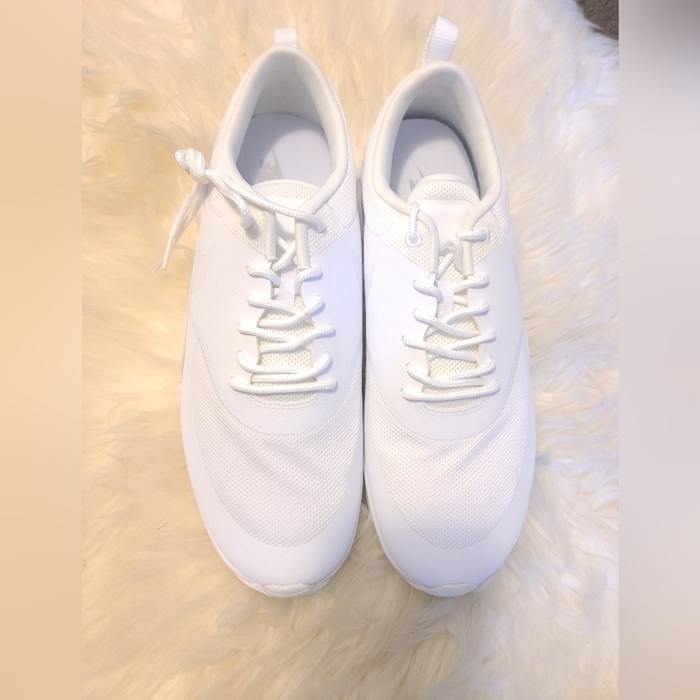 Nike air max women sneakers white size 12